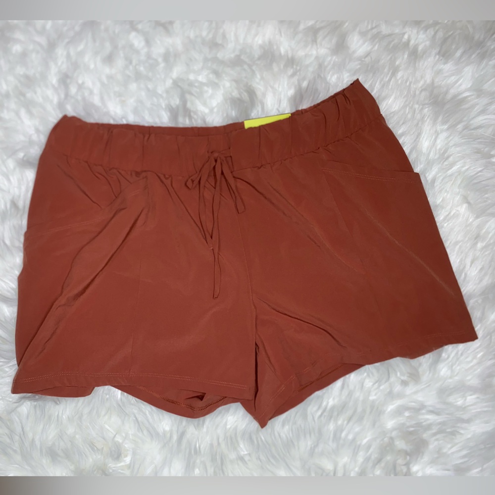 All in Motion Women's Rust Shorts CB266